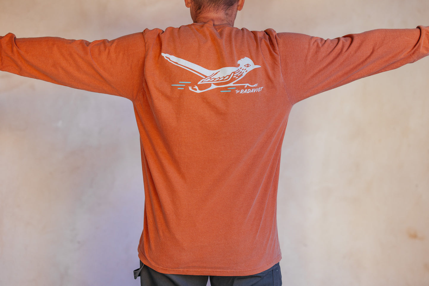 T-Shirt - Long Sleeve - Roadrunner - Clay