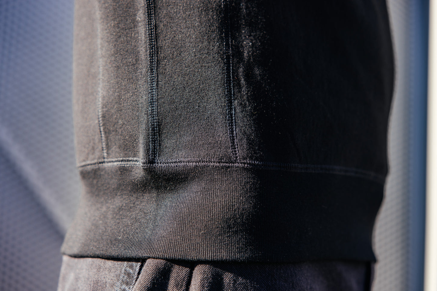 Crewneck - Radavist Rune - Obsidian