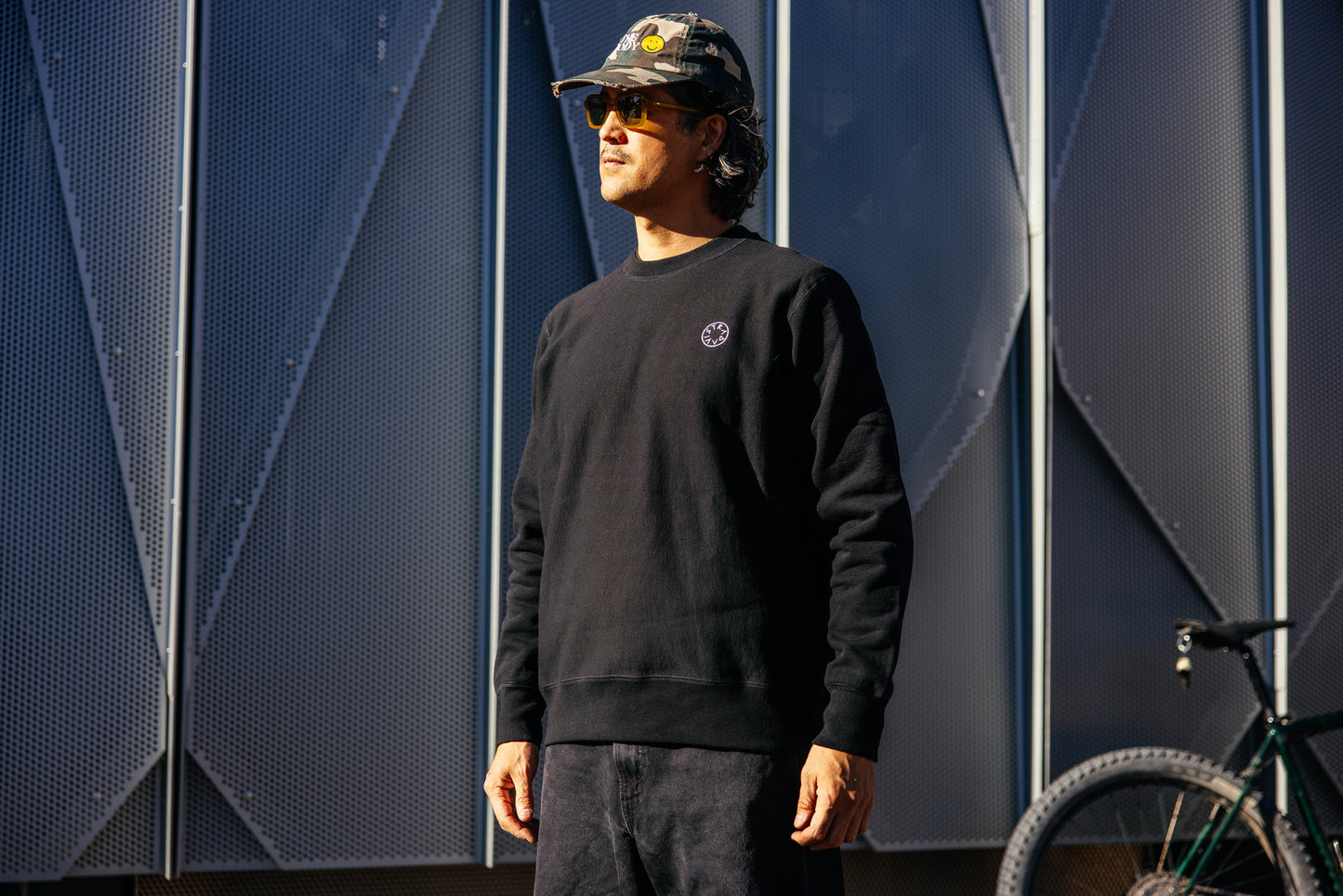 Crewneck - Radavist Rune - Obsidian